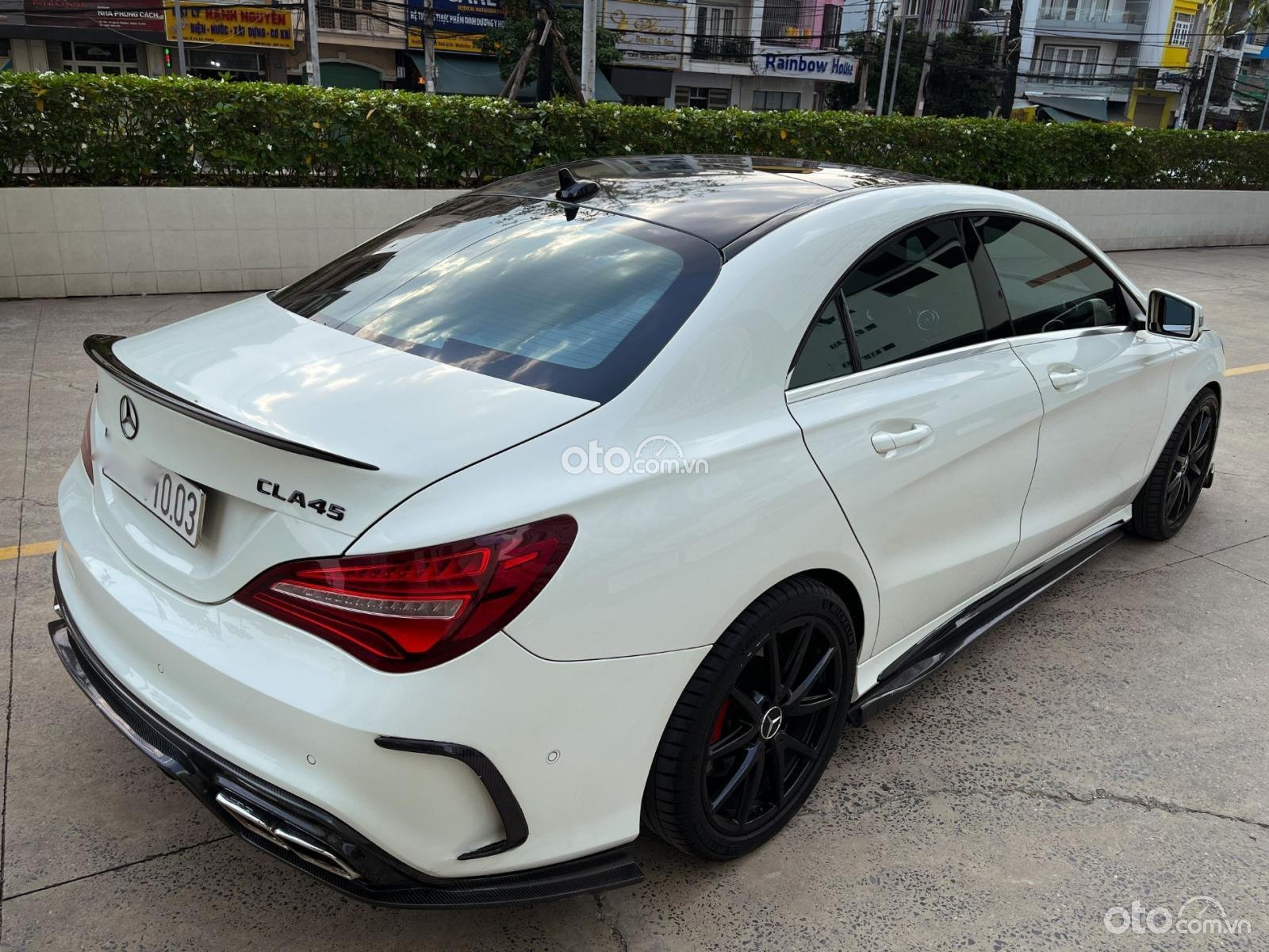 Mercedes-Benz CLA 45 AMG 2016 - Xe gia đình, giá chỉ 1 tỷ 340tr