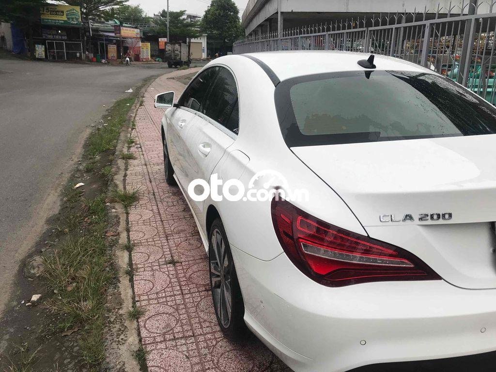 Mercedes-Benz A200 cần tiền bán gâp cla200-2018 trả nợ ngân hàng 2018 - cần tiền bán gâp cla200-2018 trả nợ ngân hàng