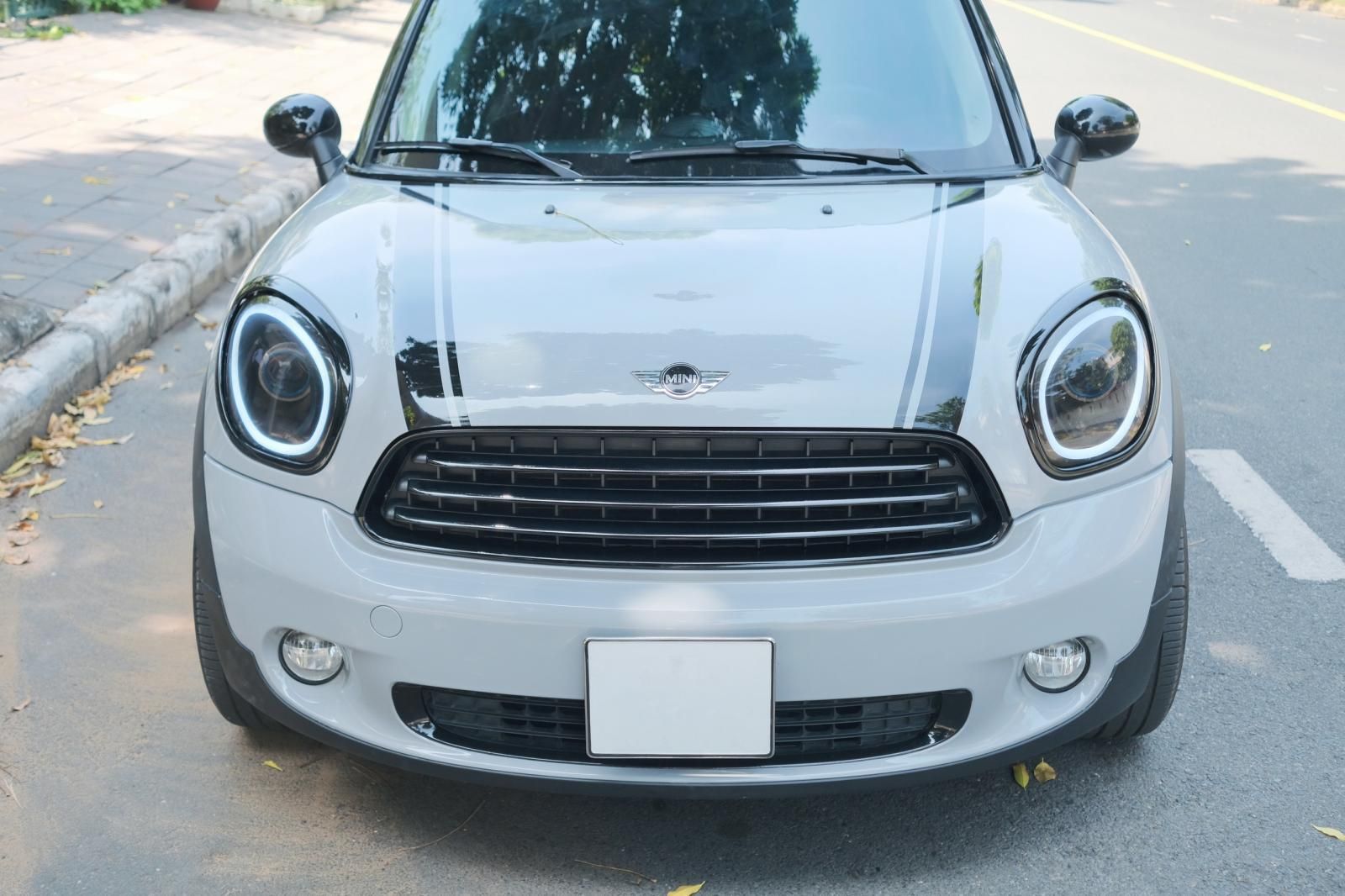 Mini Cooper S 2015 - Màu trắng, giá 739tr