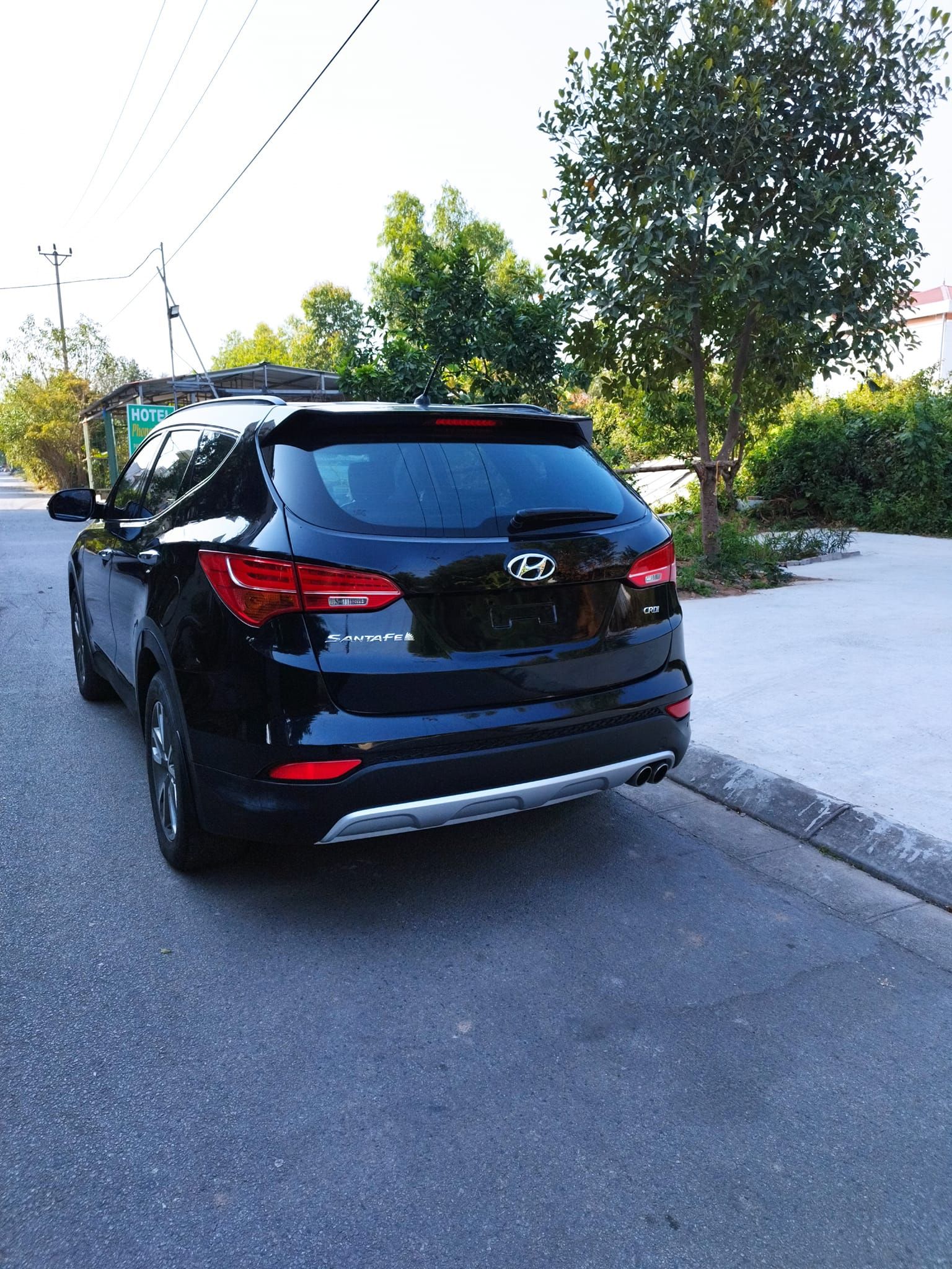 Hyundai Santa Fe 2014 - Màu đen, nhập khẩu giá cạnh tranh