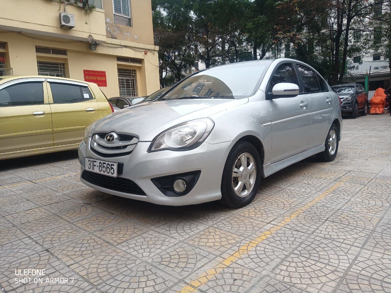 Hyundai Verna 2010 - Màu bạc, 219 triệu