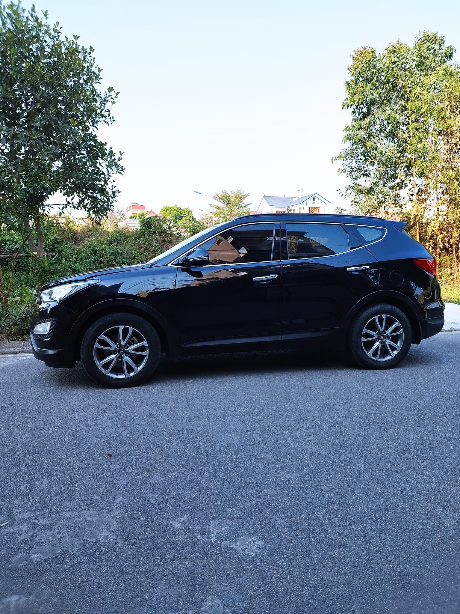 Hyundai Santa Fe 2014 - Màu đen, nhập khẩu giá cạnh tranh