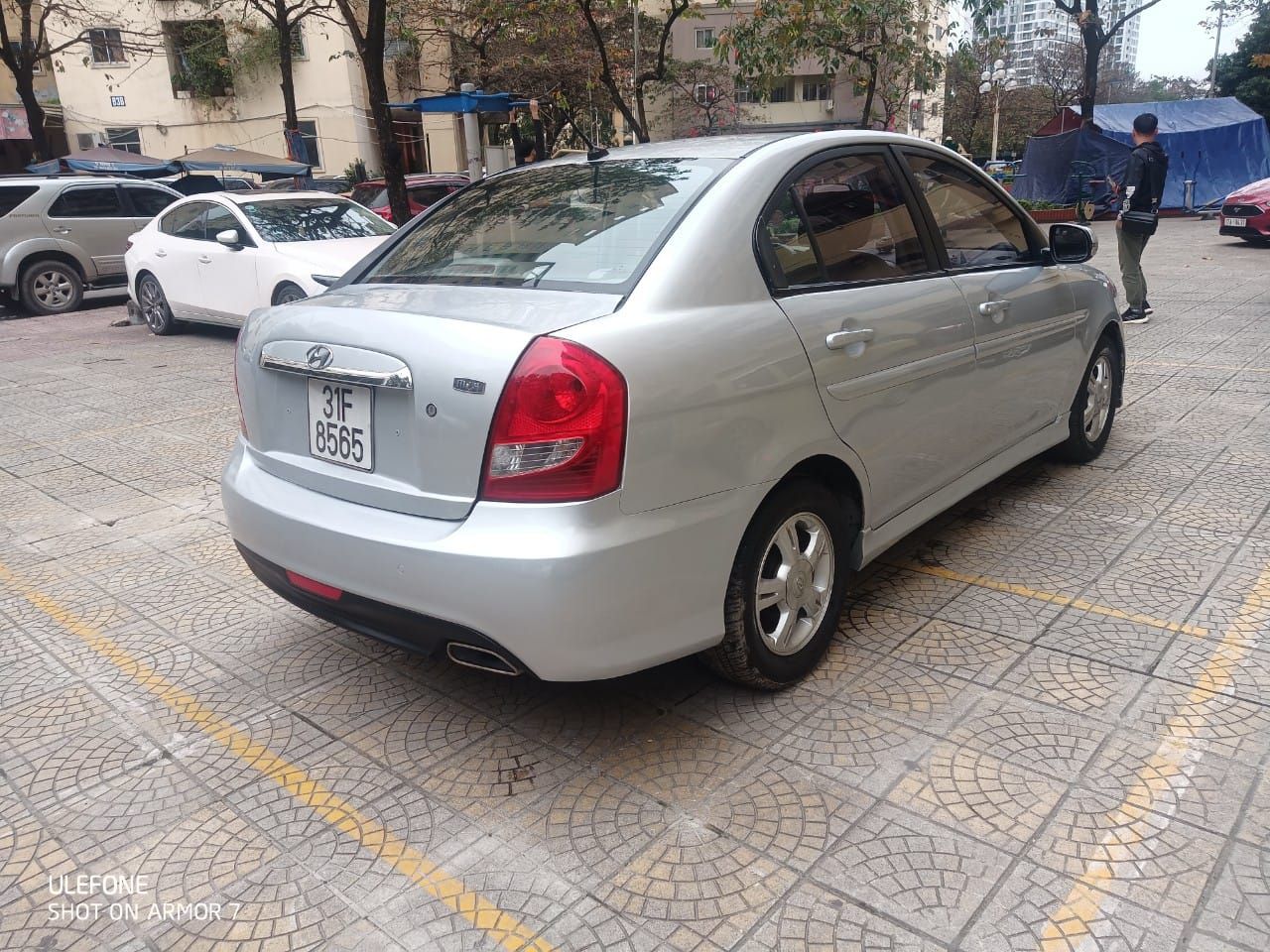 Hyundai Verna 2010 - Màu bạc, 219 triệu