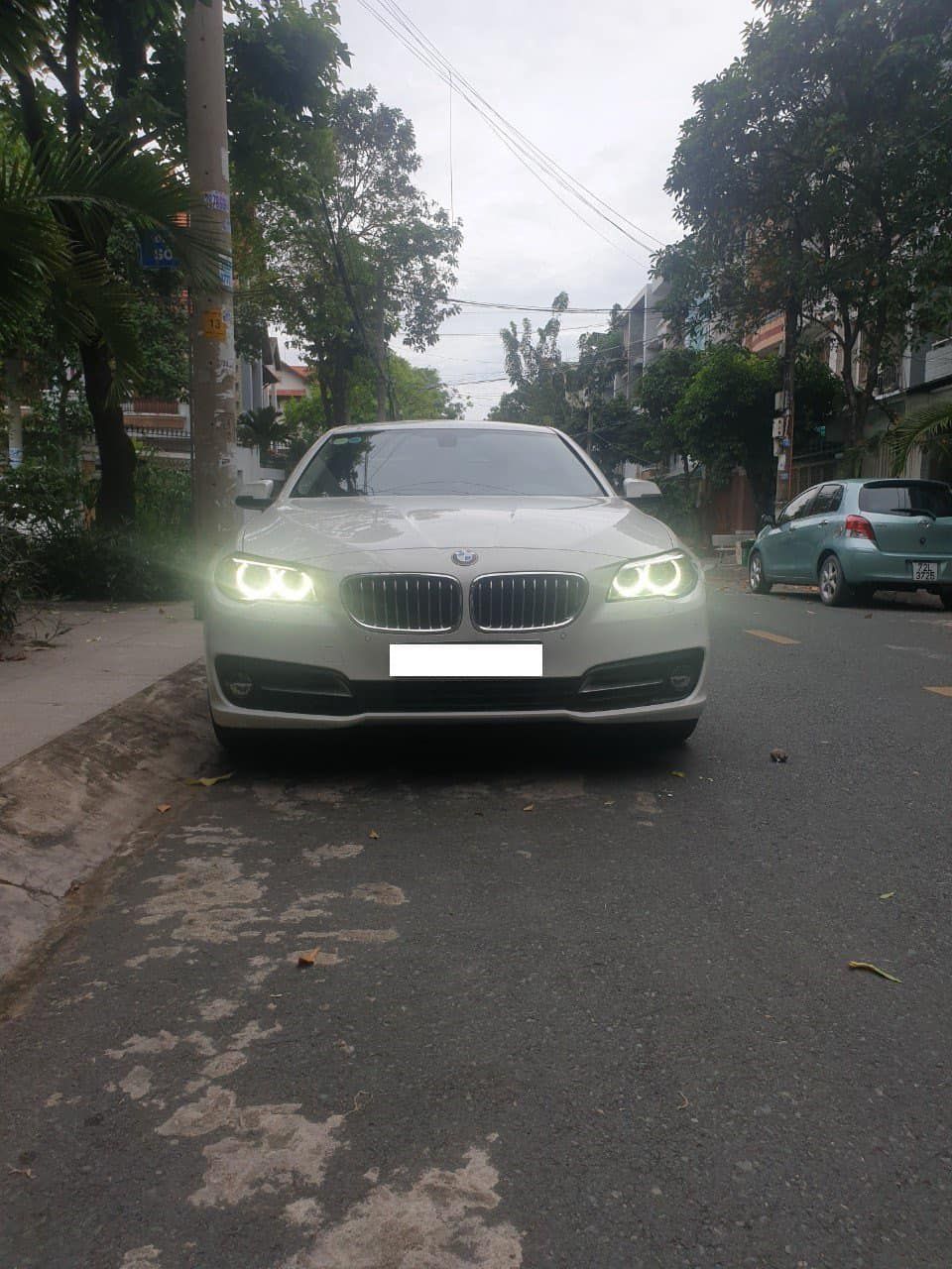 BMW 520i 2014 - Màu trắng, xe nhập
