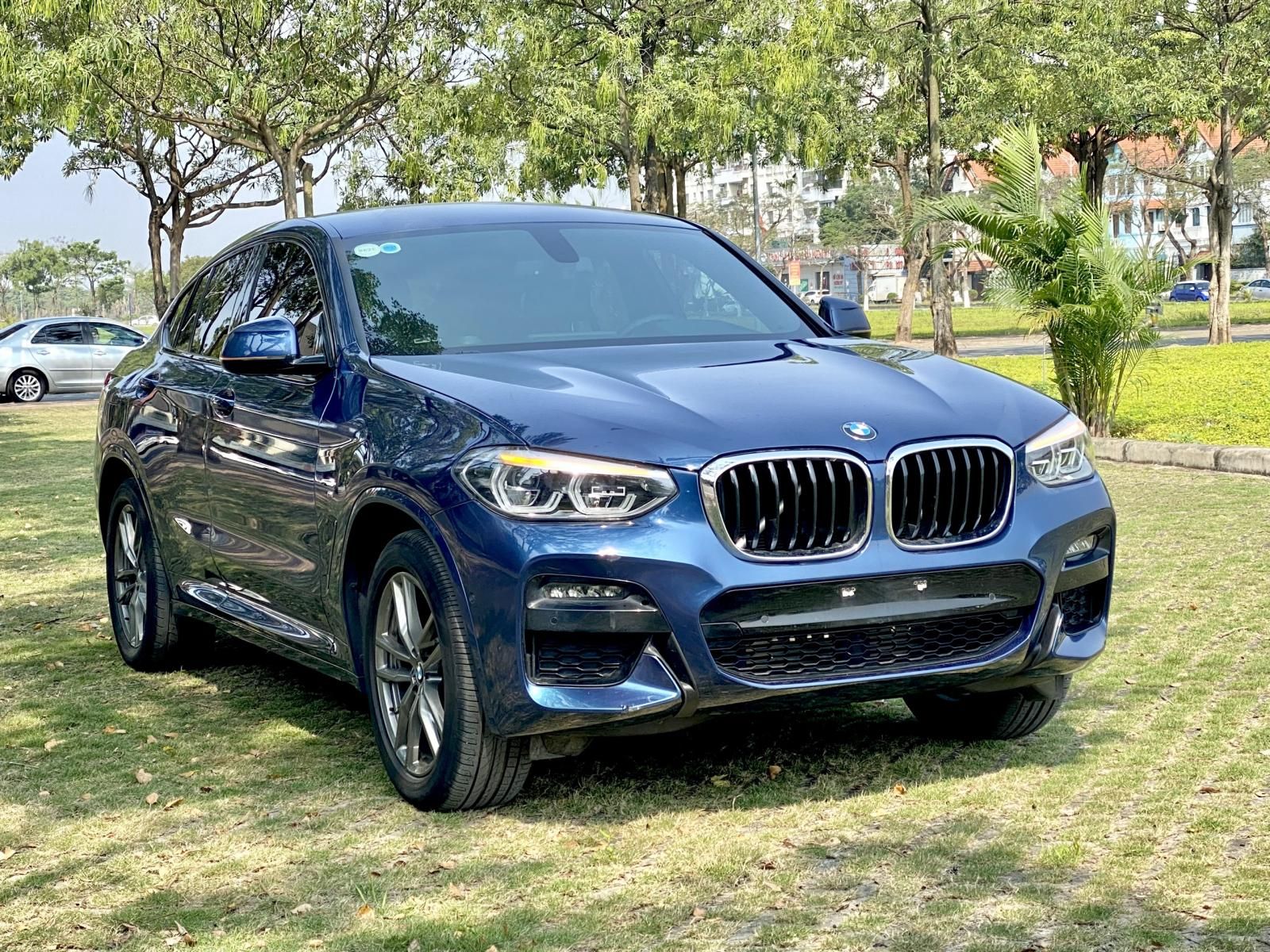 BMW X4 2020 - Màu xanh, nội thất nâu rất hiếm