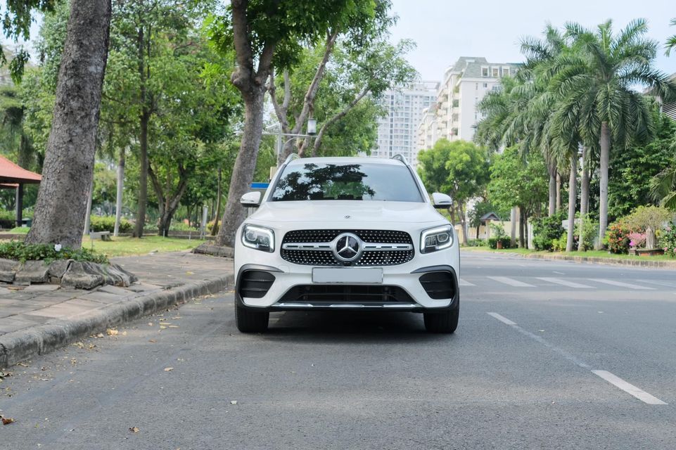 Mercedes-Benz GLB 200 2021 - Tặng gói phủ Ceramic cao cấp