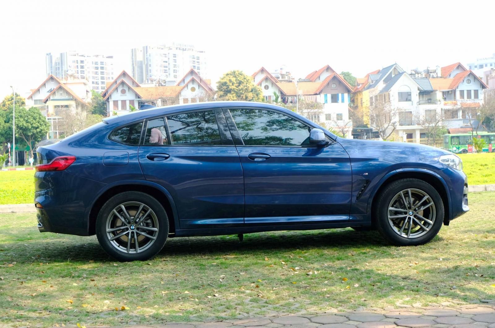 BMW X4 2020 - Màu xanh, nội thất nâu rất hiếm