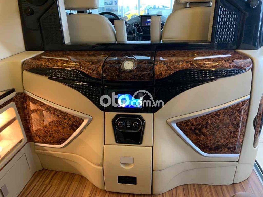 Ford Tourneo Bán xe 06 chỗ cho gia đình  Limousine Dcar 2019 - Bán xe 06 chỗ cho gia đình Tourneo Limousine Dcar