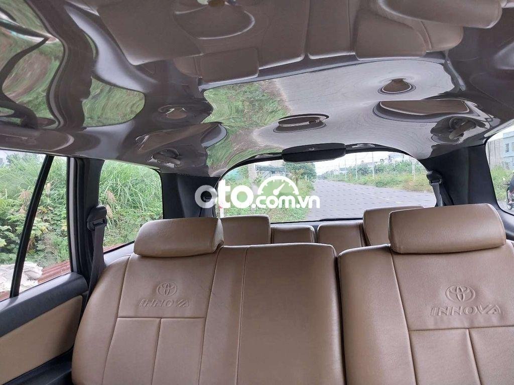 Toyota Innova Cần bán   E 2013 M/T 2013 - Cần bán Toyota Innova E 2013 M/T