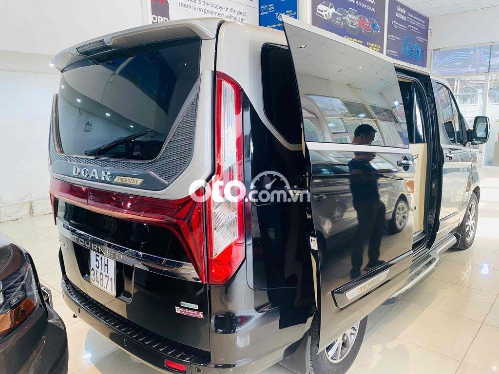 Ford Tourneo Bán xe 06 chỗ cho gia đình  Limousine Dcar 2019 - Bán xe 06 chỗ cho gia đình Tourneo Limousine Dcar