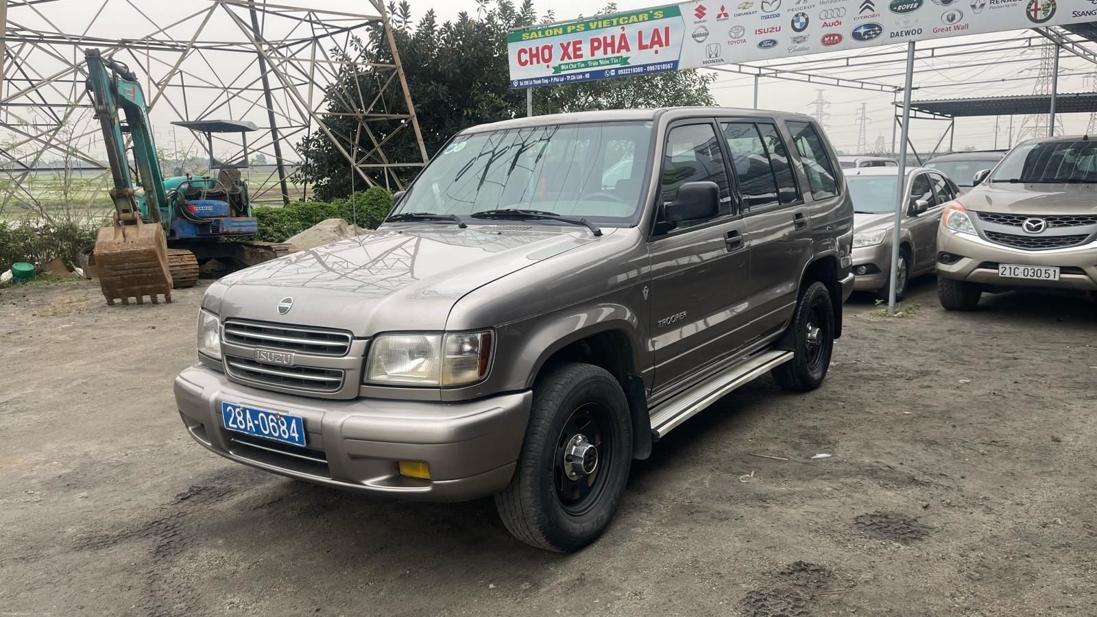 Isuzu Trooper 2002 - Xe ít sử dụng, giá chỉ 126tr