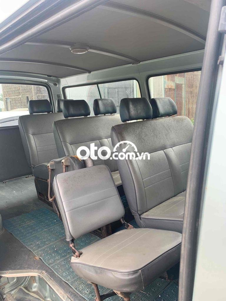 Toyota Hiace cần bán  ca mập 16c 2002 - cần bán Toyota ca mập 16c