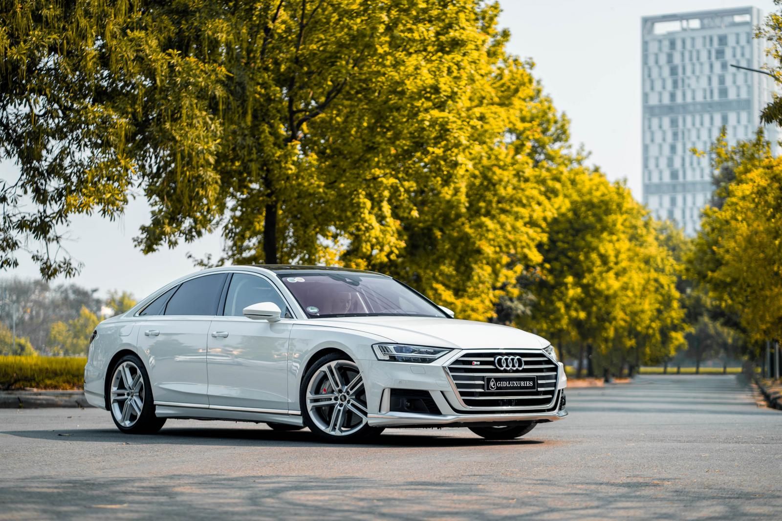 Audi 2020 - Siêu độc, xe hiệu năng cao gần 600 mã lực