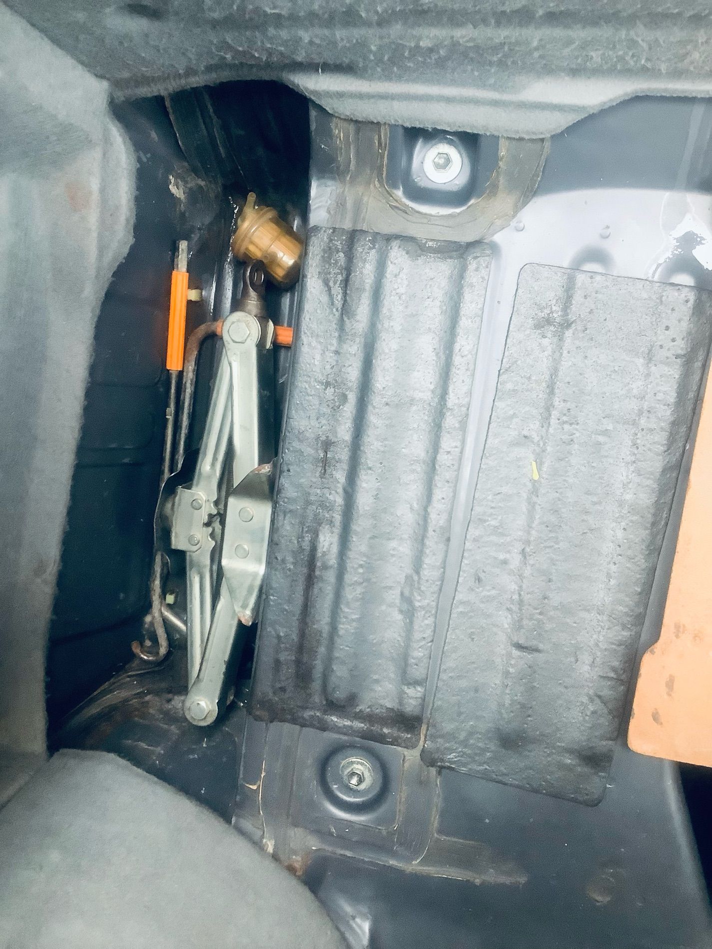 Toyota Crown 1988 - Chính chủ bán xe Toyota Crown MS132 động cơ 5M / 2.8, đẹp xuất sắc, giá chỉ 198 triệu