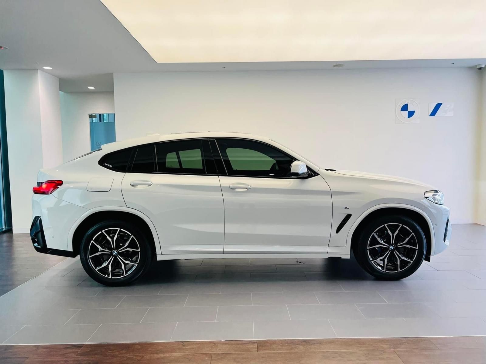 BMW X4 2023 - Ưu đãi 250tr tháng 4/2023, lô mới nhập về đủ màu, có xe giao ngay