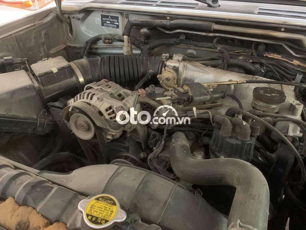 Mitsubishi Pajero  V33 2003 - PAJERO V33