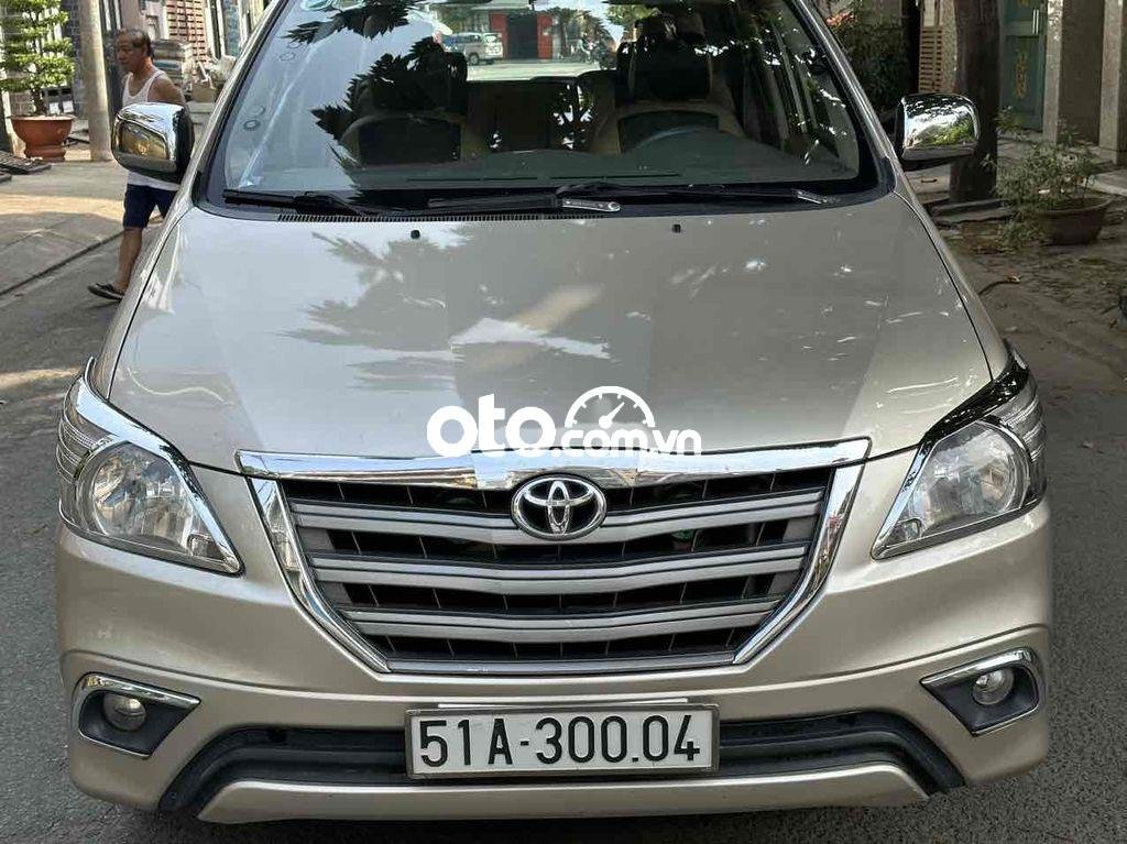 Toyota Innova inouva 2012 G 2012 - inouva 2012 G