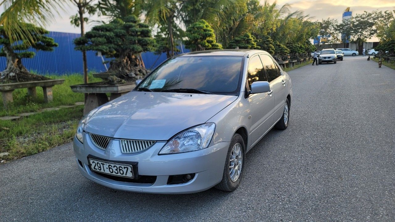 Mitsubishi Lancer 2003 - Hơn 100tr tý có xe đẹp đi