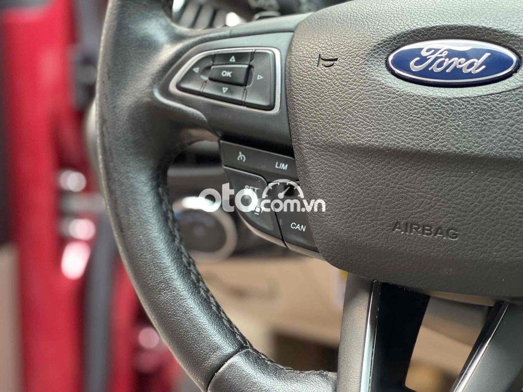 Ford Focus  Titanium 1.5 Ecoboots 2016 model 2017 2016 - Focus Titanium 1.5 Ecoboots 2016 model 2017