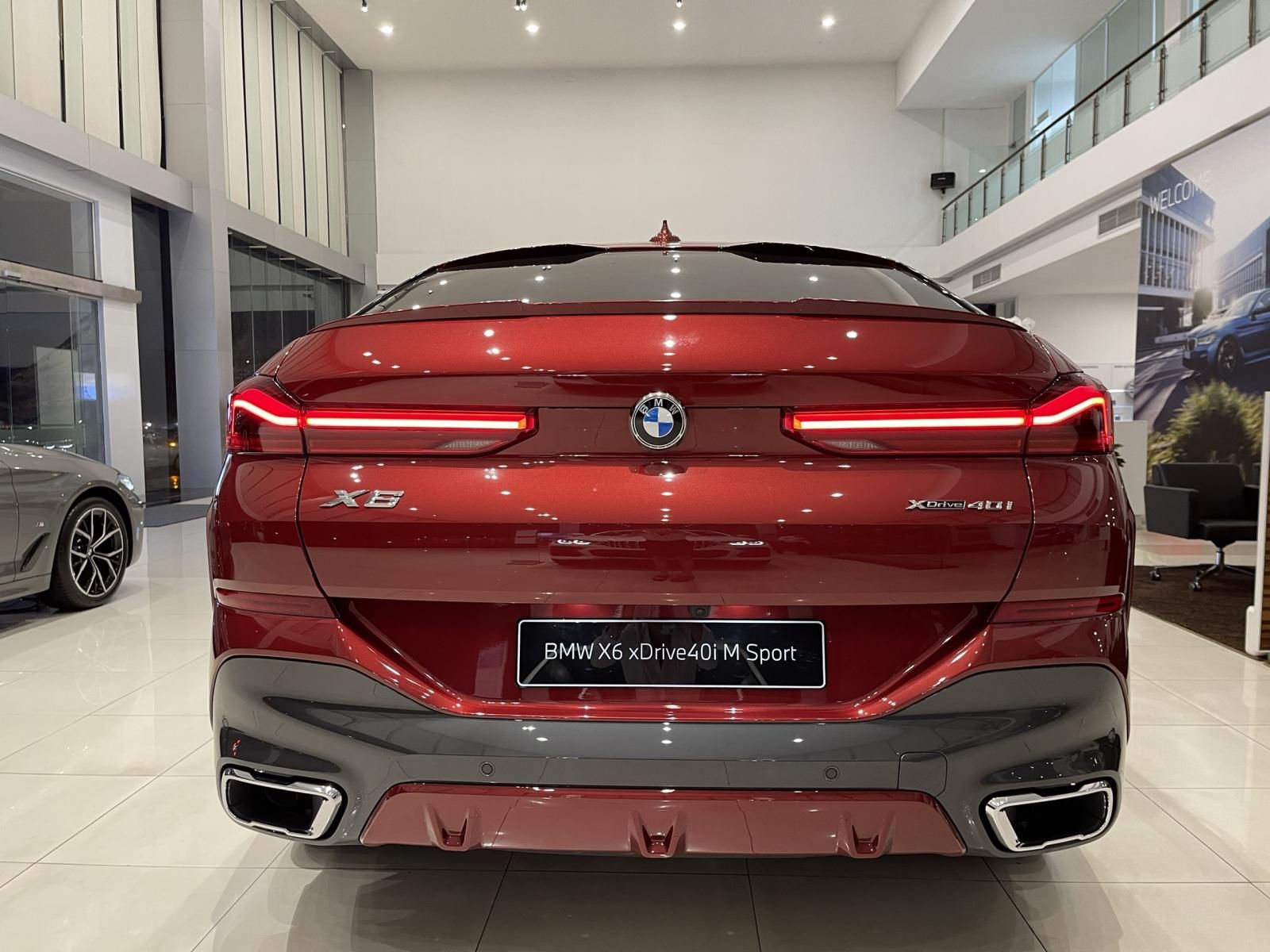 BMW X6 2023 - Nhập Mỹ nguyên chiếc, ưu đãi tháng 4 giảm 300tr tiền mặt, sẵn xe tại showroom giao ngay