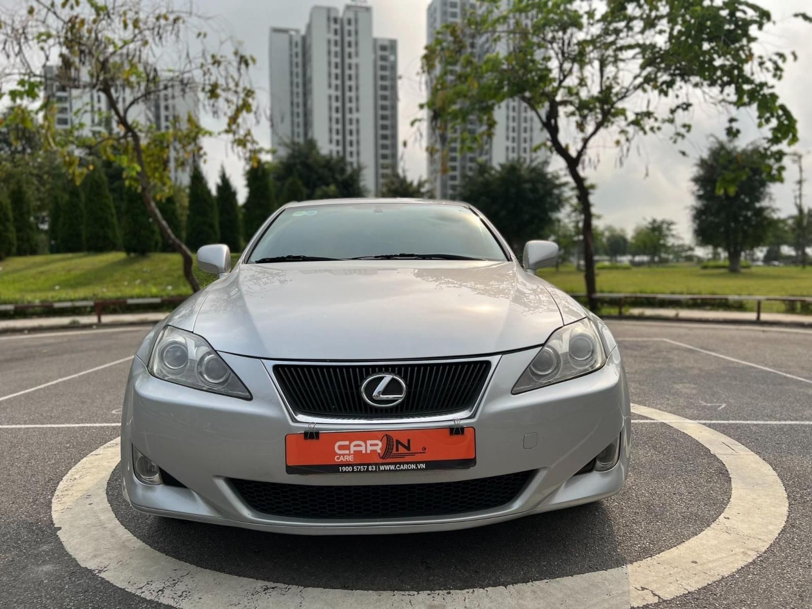 Luxgen U7 2007 - Bán Lexus IS 2.5V6 (Ghi xám bạc) sản xuất năm 2007, Đăng ký 2008, ODO : 10.6v