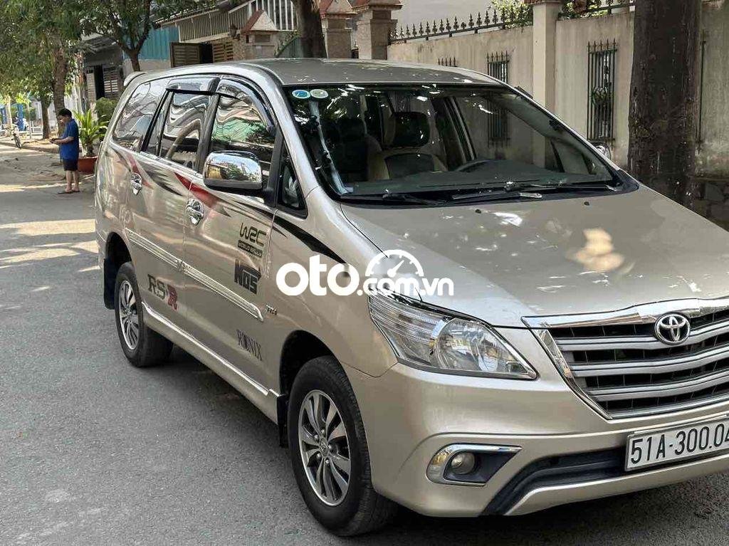 Toyota Innova inouva 2012 G 2012 - inouva 2012 G