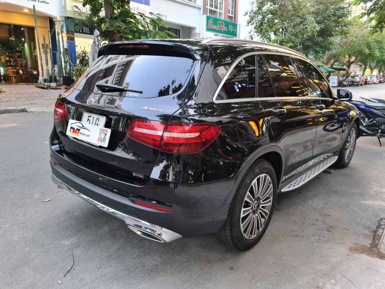 Mercedes-Benz GLC 250 2018 - Nội thất da bò, biển số VIP