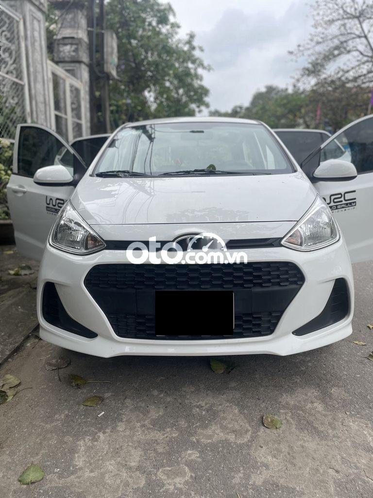 Hyundai Grand i10 Bán  2020 trắng 2020 - Bán Grand i10 2020 trắng