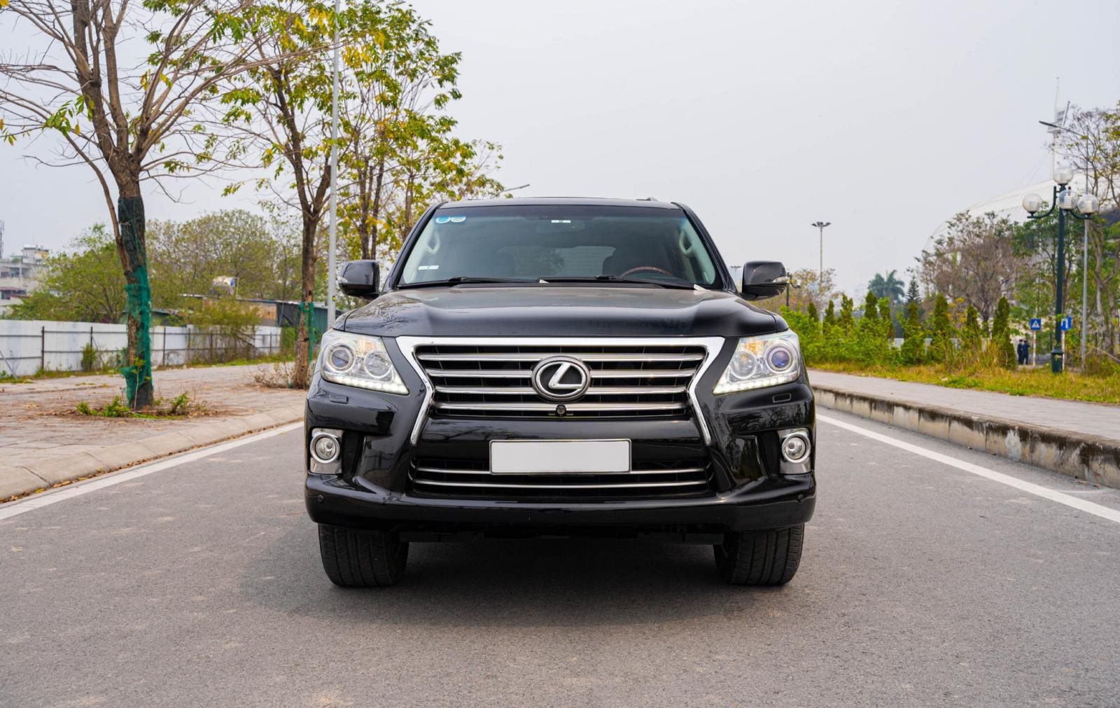 Lexus LX 570 2012 - Bán xe chính chủ giá chỉ 3 tỷ 390tr