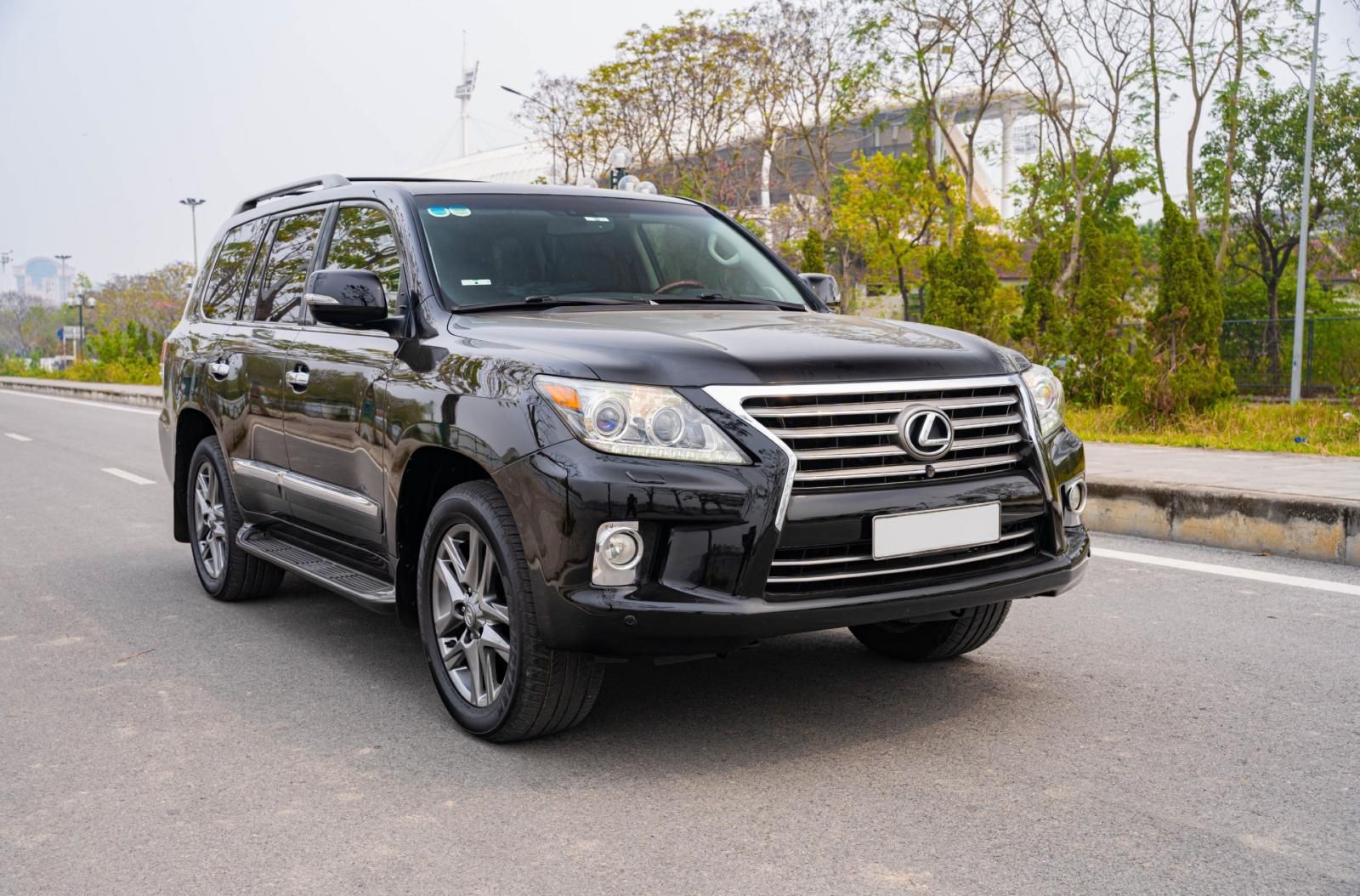 Lexus LX 570 2012 - Bán xe chính chủ giá chỉ 3 tỷ 390tr