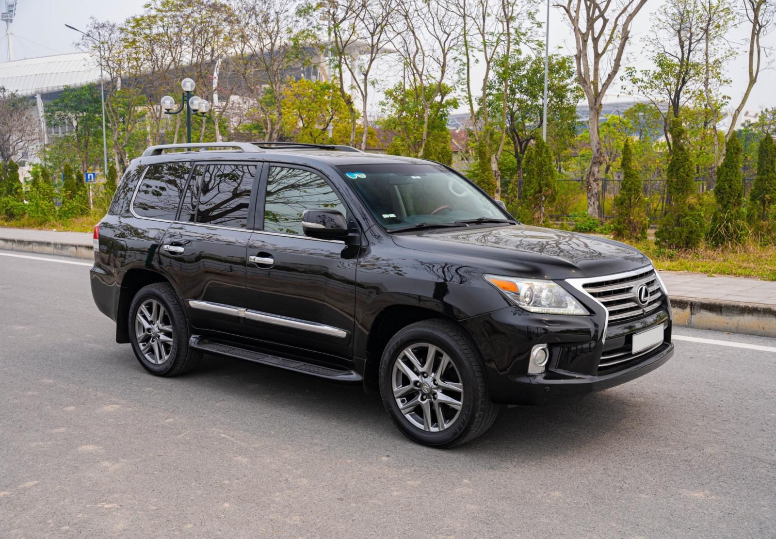 Lexus LX 570 2012 - Bán xe chính chủ giá chỉ 3 tỷ 390tr