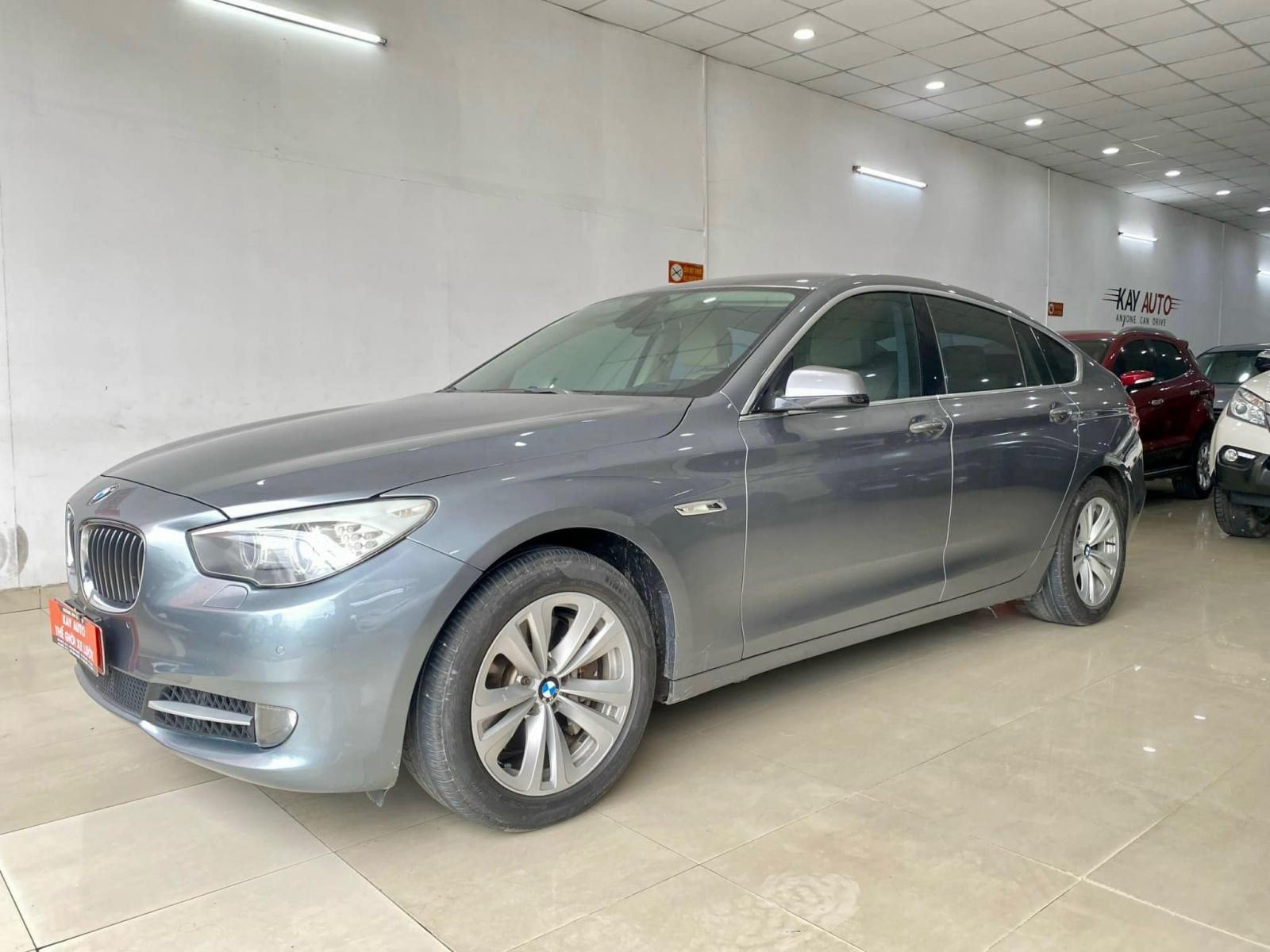 BMW 535 GT 2011 - Giá hữu nghị