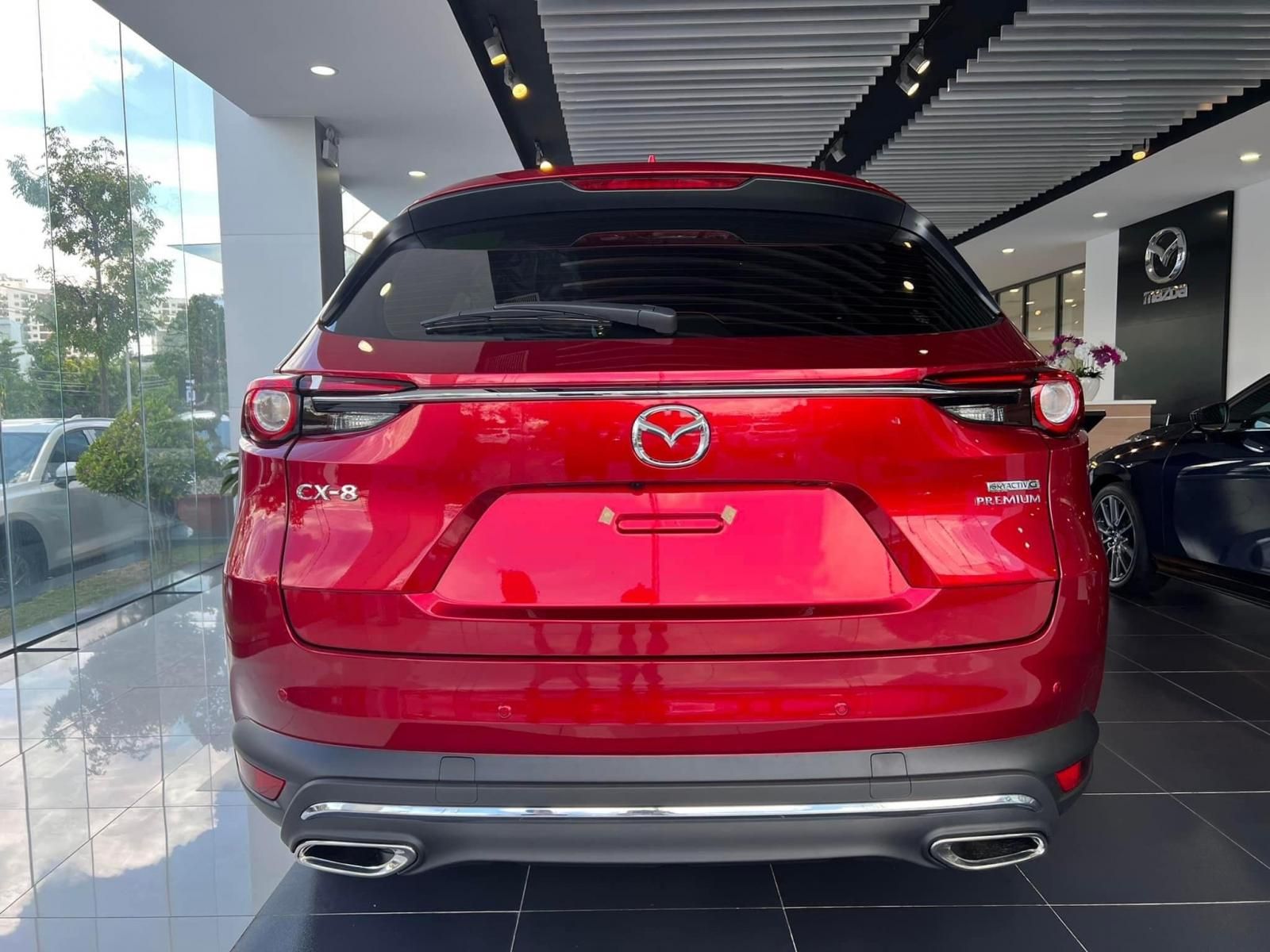 Mazda CX-8 2023 - Xe màu đỏ