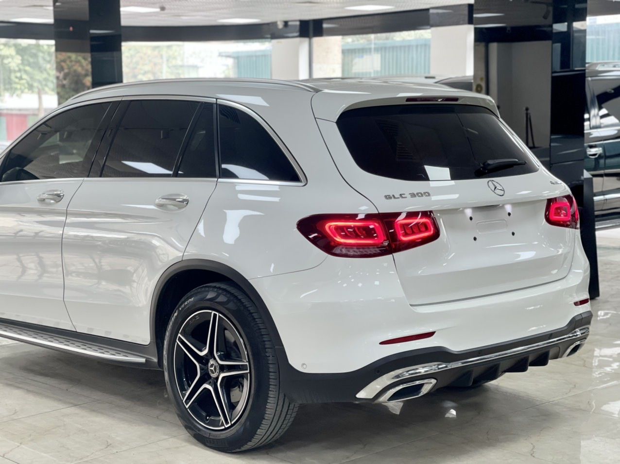 Mercedes-Benz GLS 450 2020 - Còn mới giá chỉ 4 tỷ 699tr