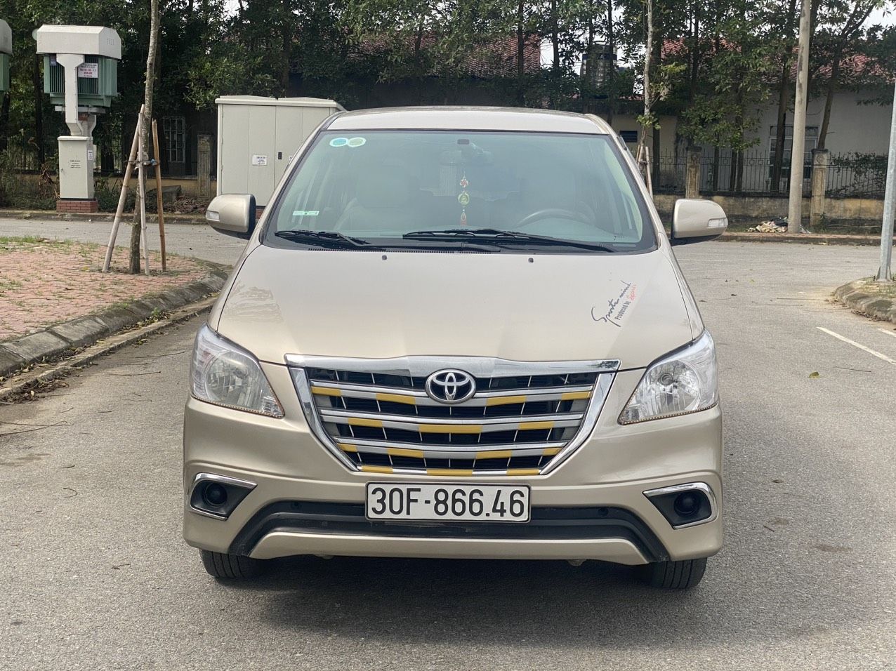 Toyota Innova 2013 - Giá 305tr