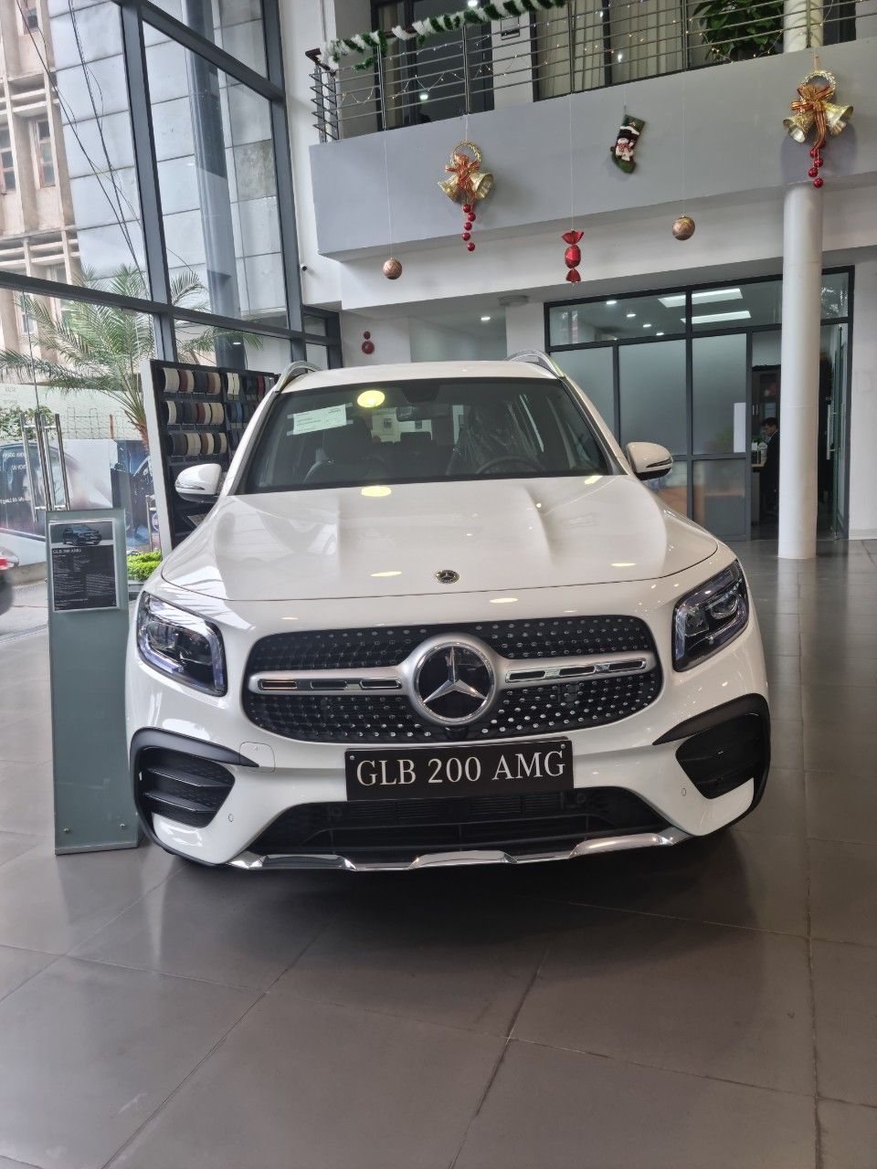 Mercedes-Benz GLB 200 2022 - Xe mới, đủ màu, giá tốt nhất toàn quốc, giảm tiền mặt lên đến hơn 100