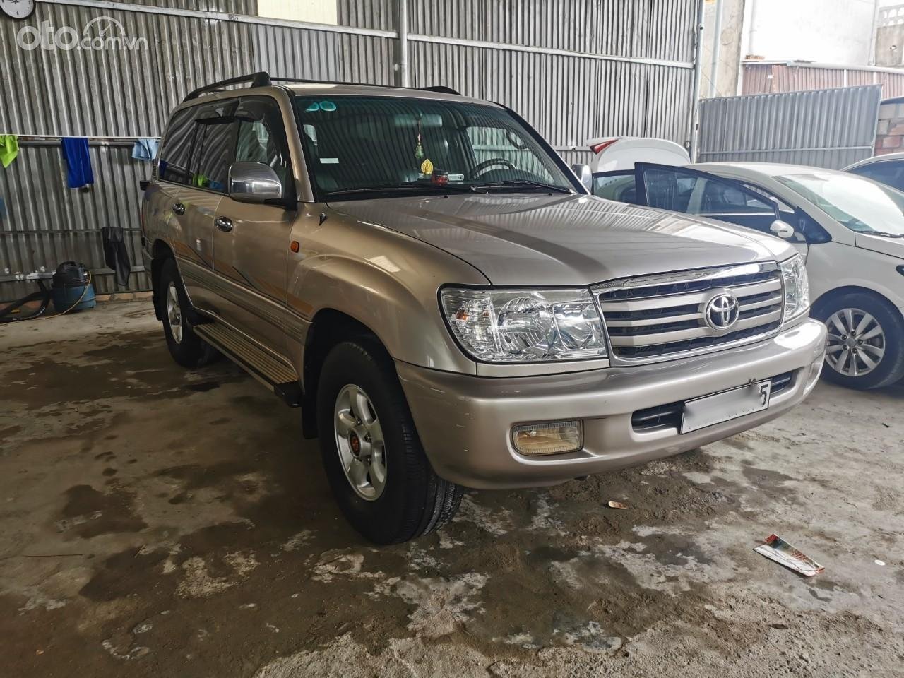 Toyota Land Cruiser 2000 - Cần bán xe 2 cầu, máy xăng