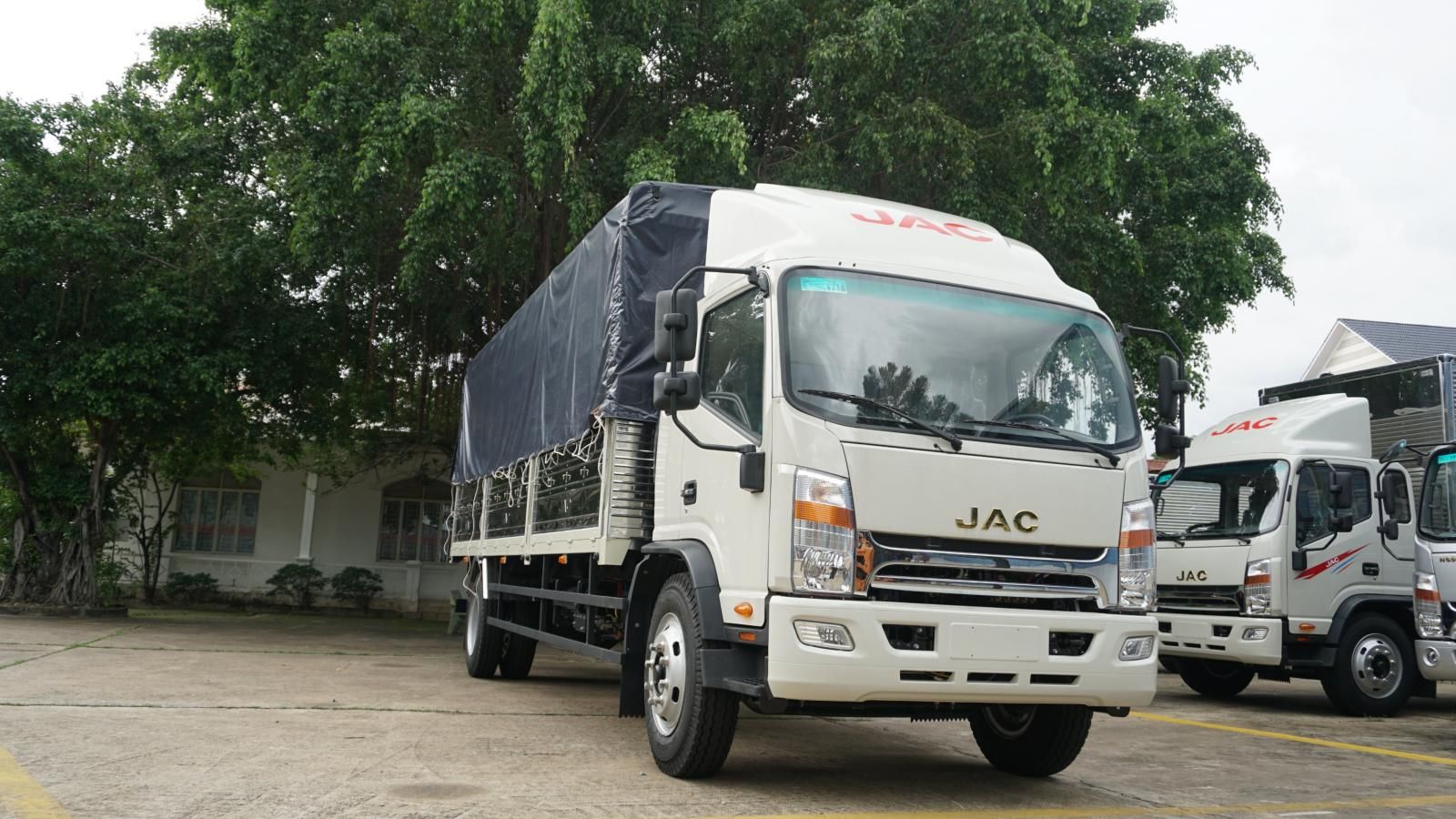 JAC N800 2022 - Xe tải JAC 8 tấn thùng dài 7,6m, động cơ Cummins, hỗ trợ trả góp 75%