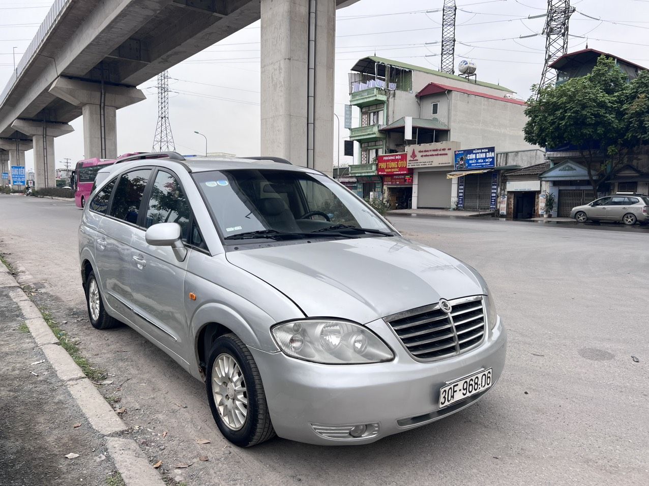 Ssangyong VB100 2008 - Xe bảo dưỡng định kì