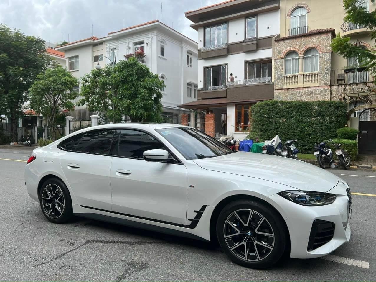 BMW 430i 2021 - Màu trắng, nhập khẩu