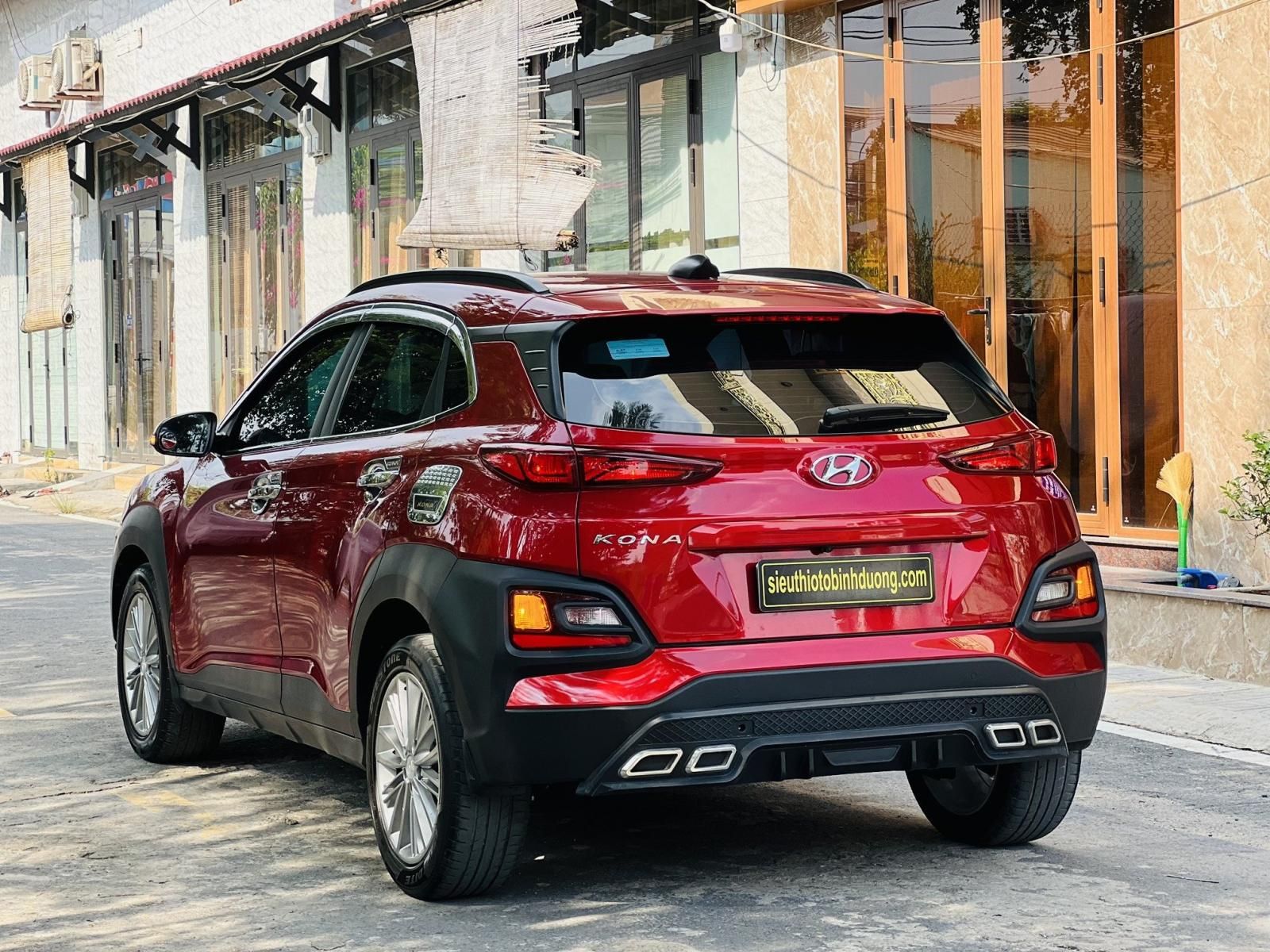 Hyundai Kona 2019 - Màu đỏ giá cạnh tranh