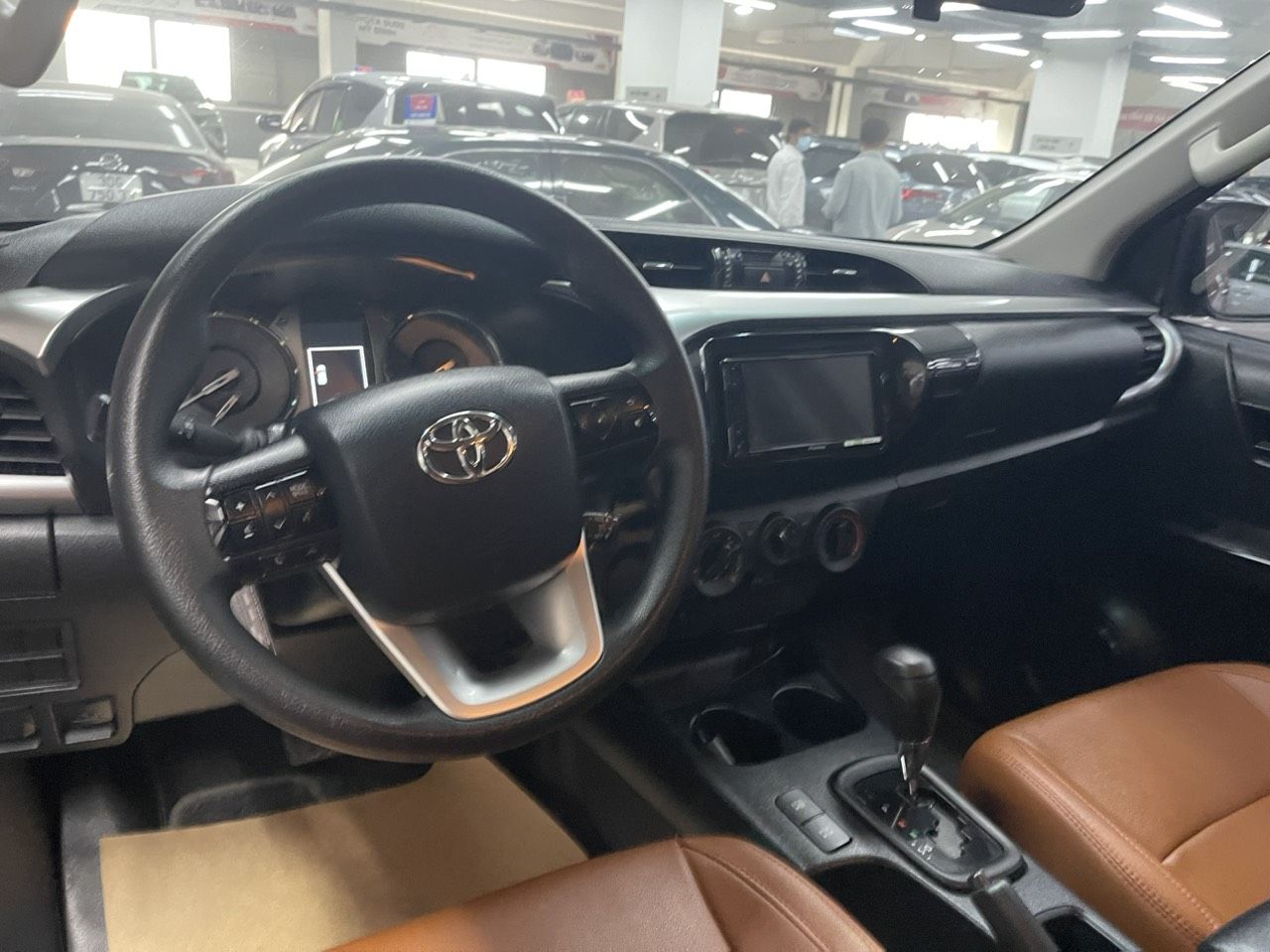 Toyota Hilux 2020 - Giảm giá đặc biệt cho khách gọi hotline - Bảo hành mở rộng Toyota