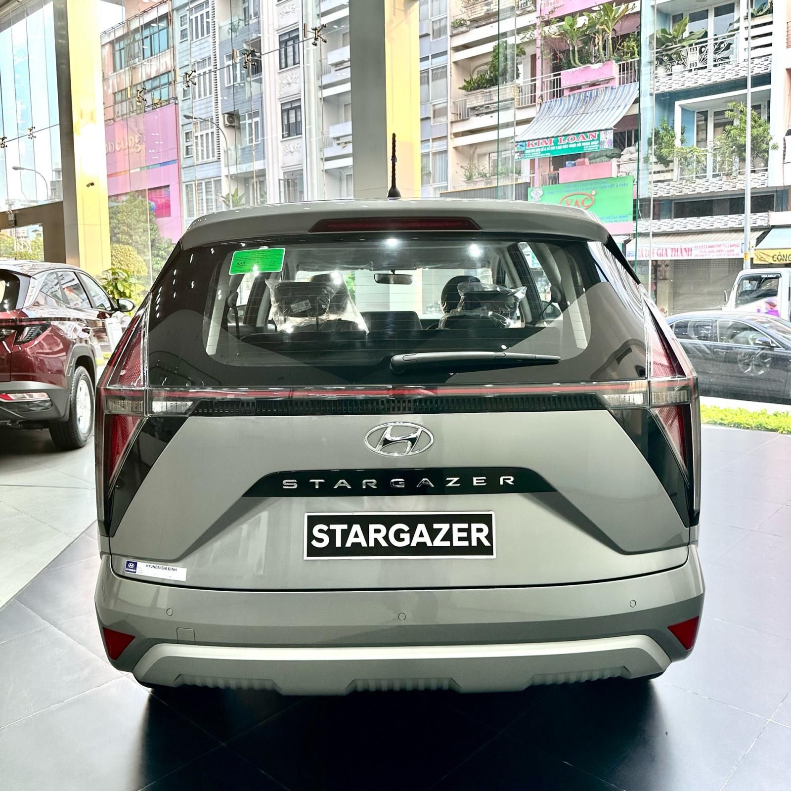 Hyundai Stargazer 2022 - Giảm sâu 75 triệu + full phụ kiện + xe sẵn giao ngay + hỗ trợ vay 85% 8 năm