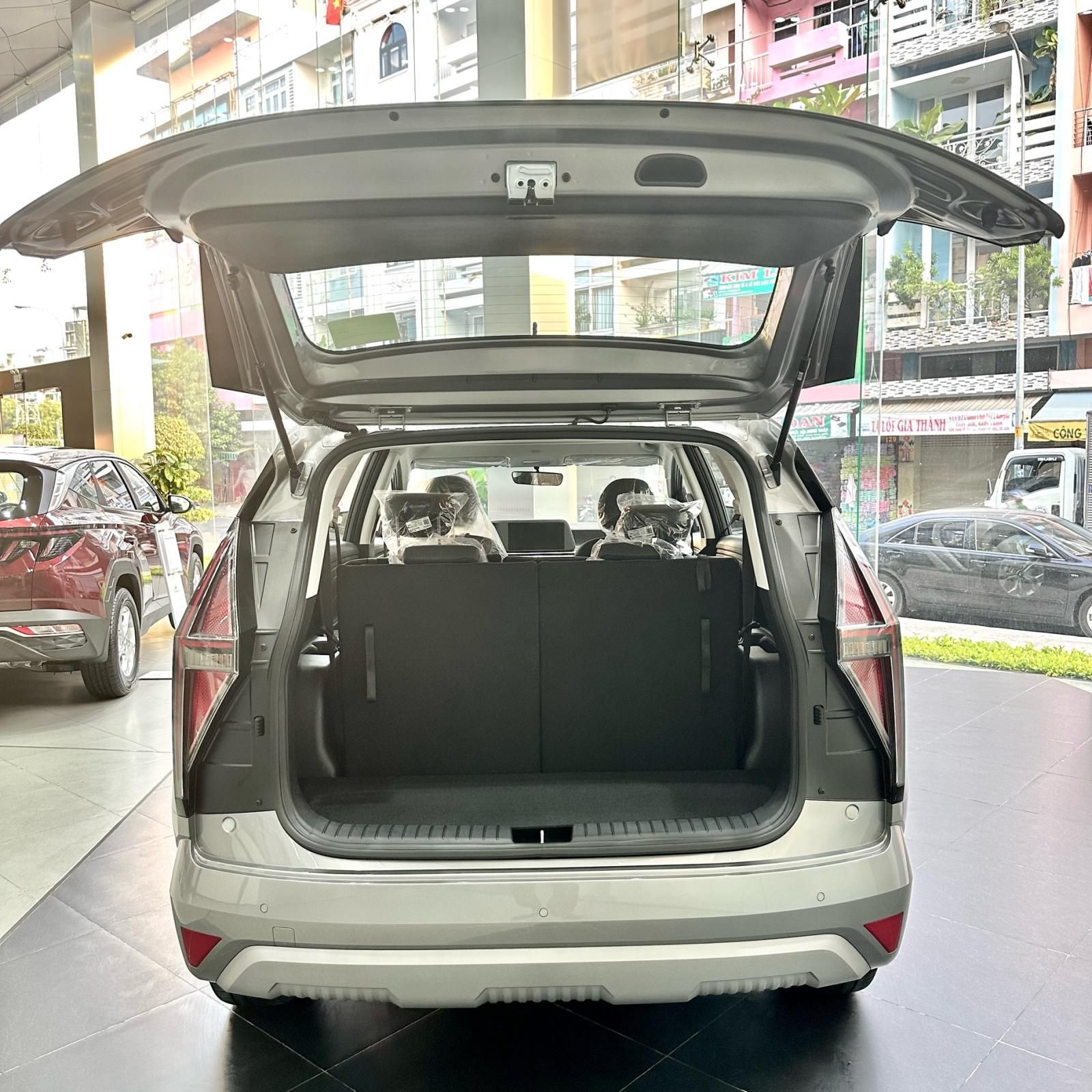 Hyundai Stargazer 2022 - Giảm sâu 75 triệu + full phụ kiện + xe sẵn giao ngay + hỗ trợ vay 85% 8 năm