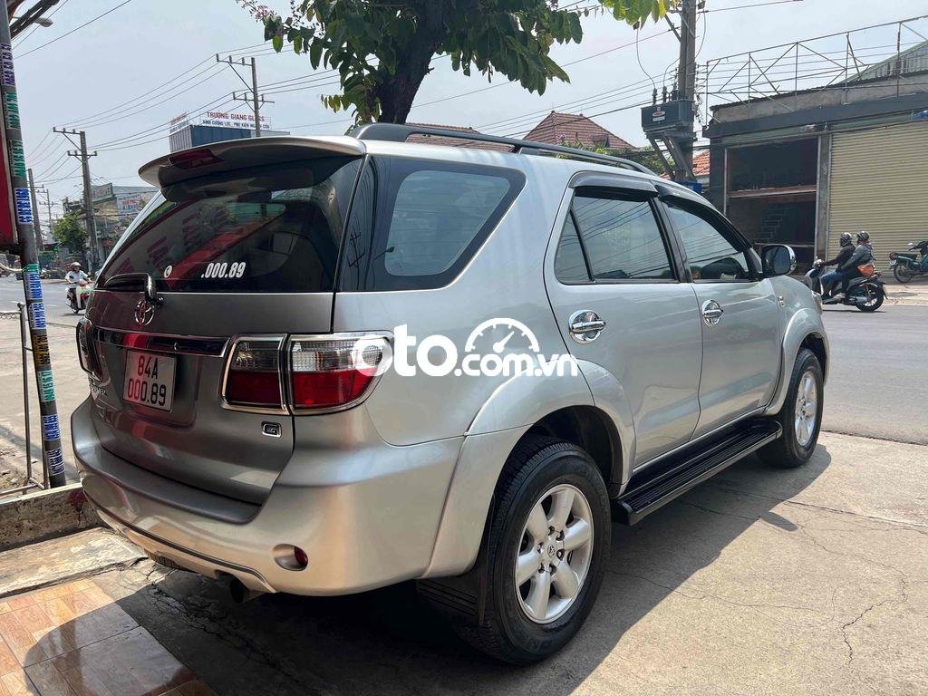 Toyota Fortuner  Fotuner 2011 dầu 2011 - toyota Fotuner 2011 dầu