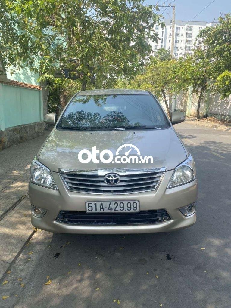 Toyota Innova  2012 tự động 2012 - Innova 2012 tự động