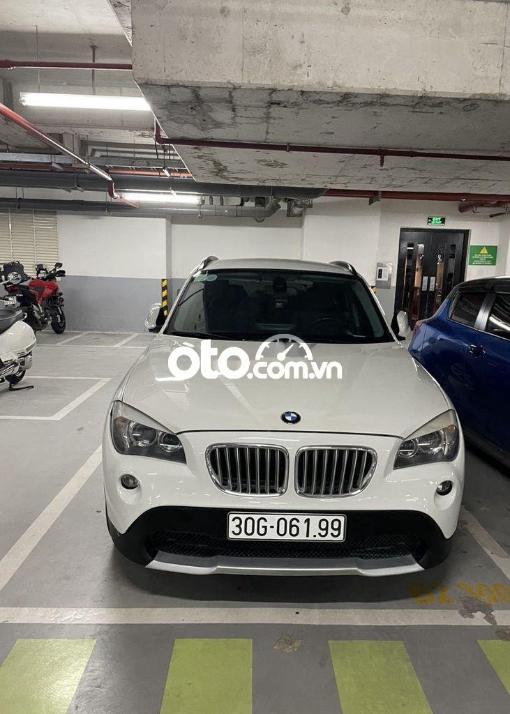 BMW X1 siêu xe   2011 -ODO 85k - TỰ ĐỘNG 2011 - siêu xe BMW X1 2011 -ODO 85k - TỰ ĐỘNG