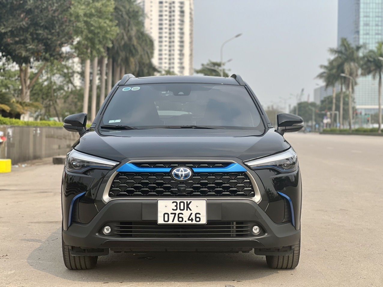 Toyota Corolla Cross 2022 - Đăng ký lần đầu 2022, xe gia đình, giá tốt 935tr