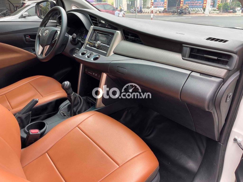 Toyota Innova  2018 2.0E SỐ SÀN - RẤT MỚI 2018 - INNOVA 2018 2.0E SỐ SÀN - RẤT MỚI