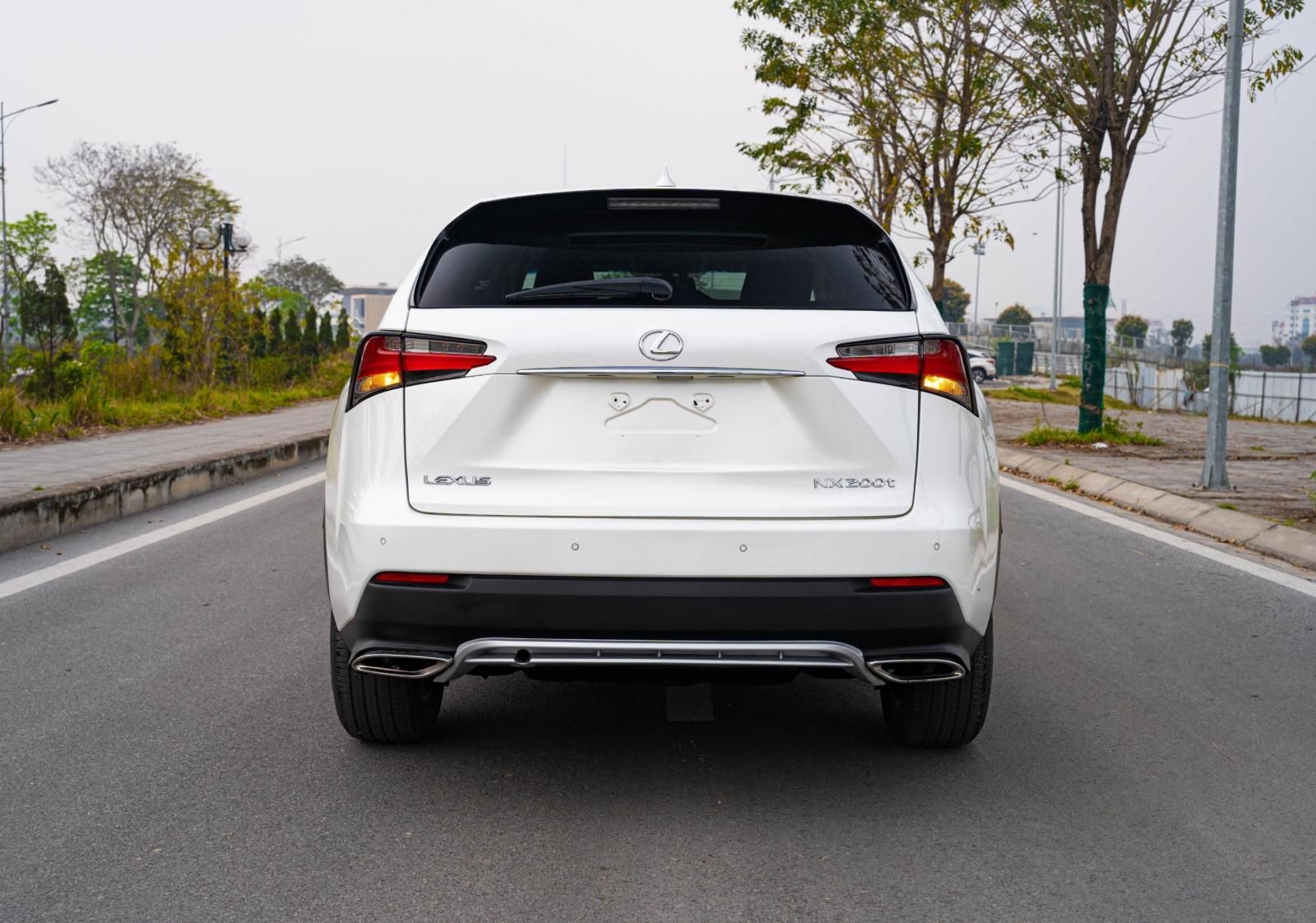 Lexus NX 200T 2016 - Biển Sài Gòn